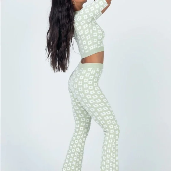 Adora set 💞 - Picture 3 of 4